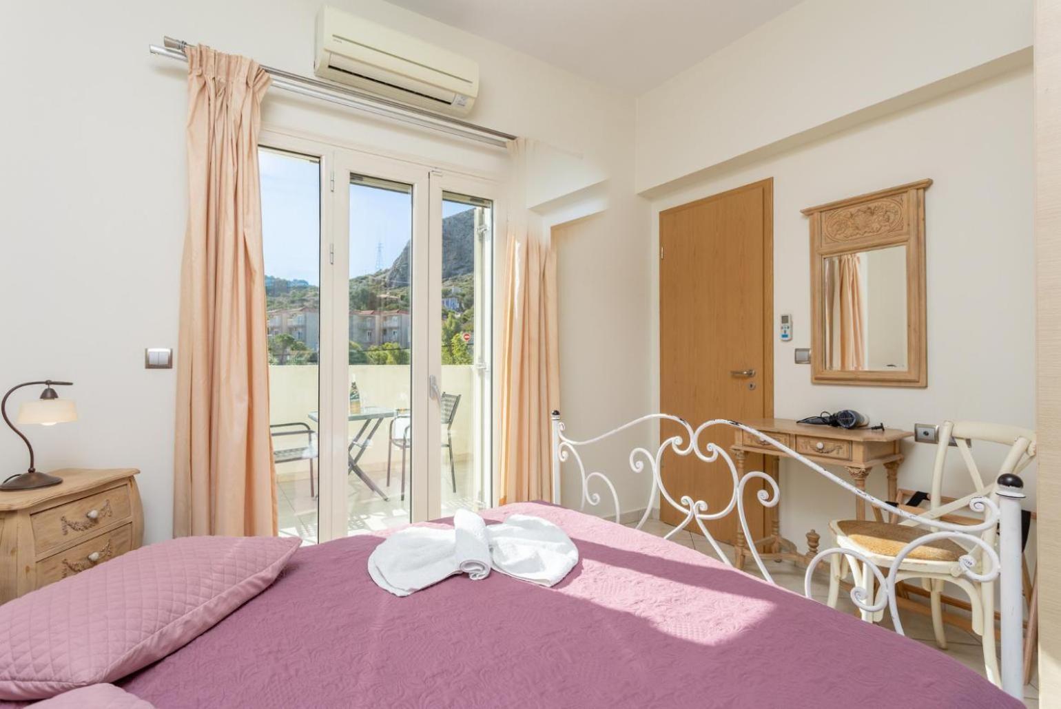 Villa Fedra Poros  Exterior photo