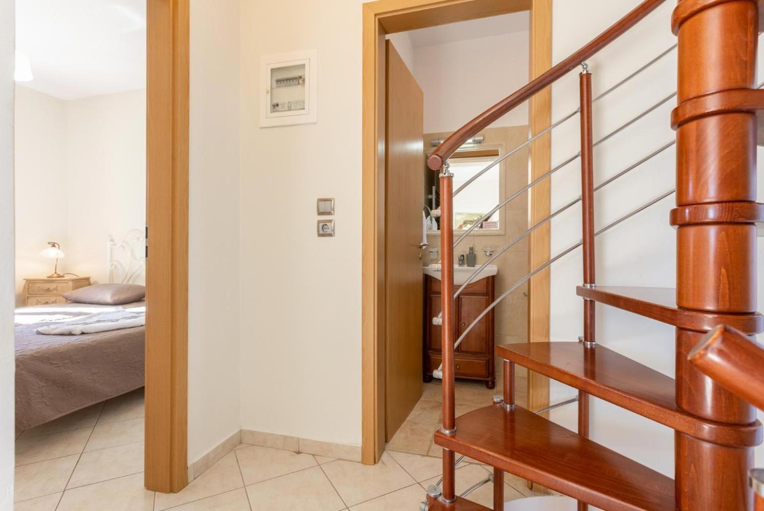 Villa Fedra Poros  Exterior photo