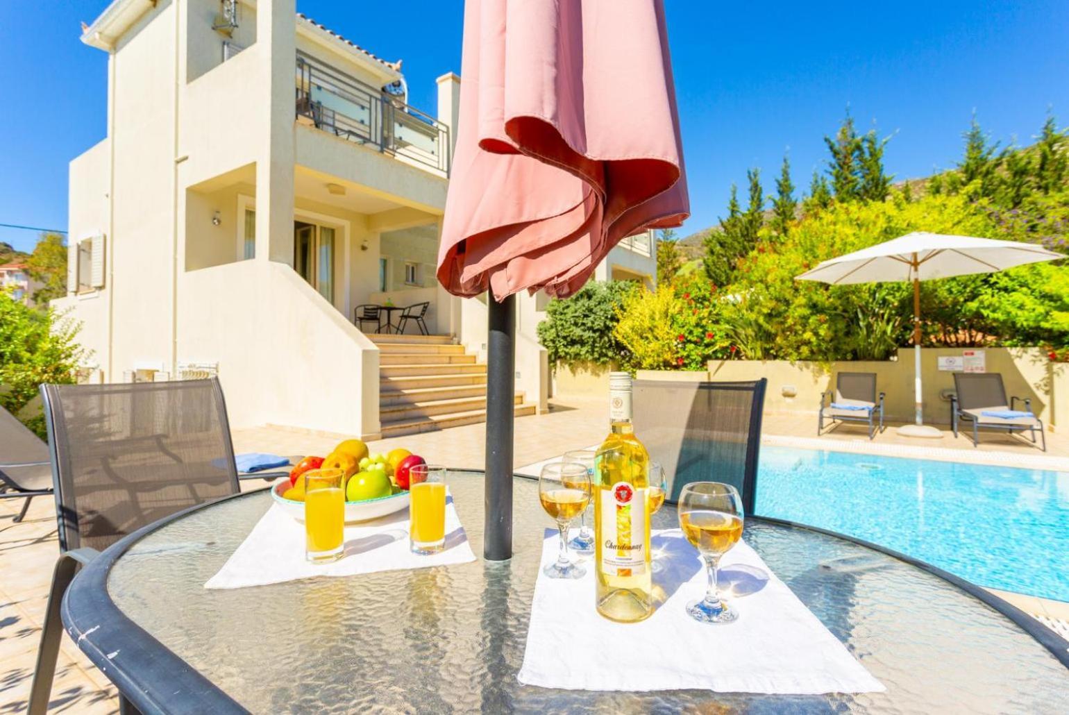 Villa Fedra Poros  Exterior photo